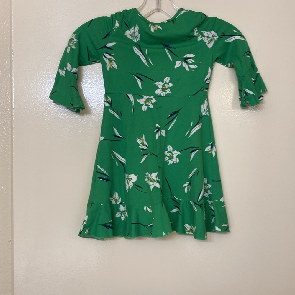 Green Tropical floral Girl’s Dress - Picture 3 of 4